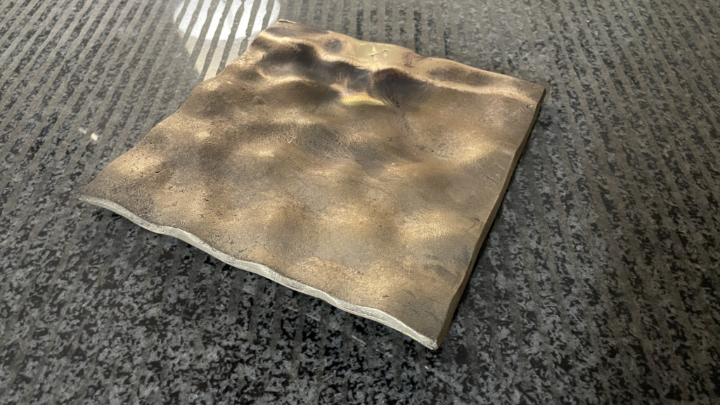 15022025 Entität, Bronze 2/2, 20 x 20 x 0,7 cm, 2025